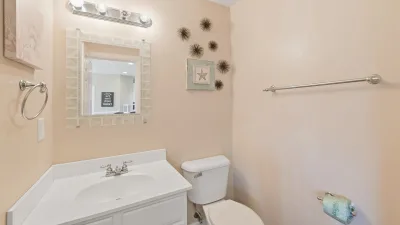 No Comparison Bayside – Common Bath for 2nd Floor