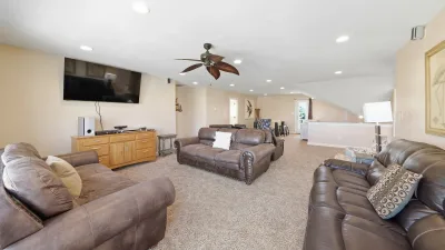 No Comparison Bayside – Family Room