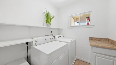 No Comparison Bayside – Laundry Room
