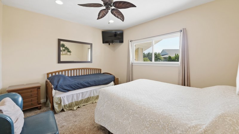 No Comparison Bayside – Bedroom 2