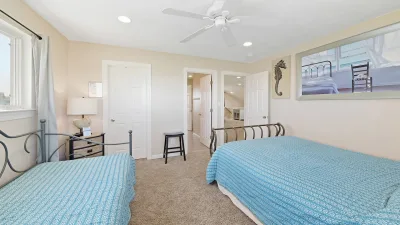 No Comparison Bayside – Bedroom 6