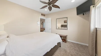 No Comparison Bayside – Bedroom 8