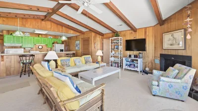Therapy – Living Room