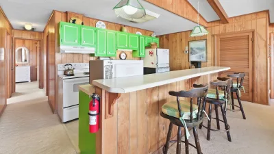 Therapy – Kitchen