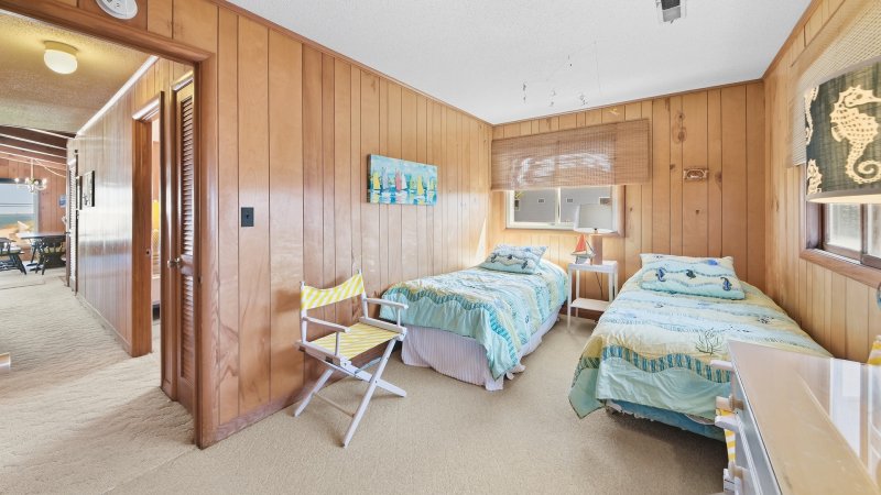 Therapy – Bedroom 3