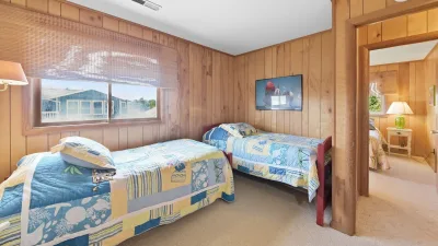 Therapy – Bedroom 6