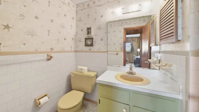 Therapy – Common Bath for BR4, BR5, and BR6