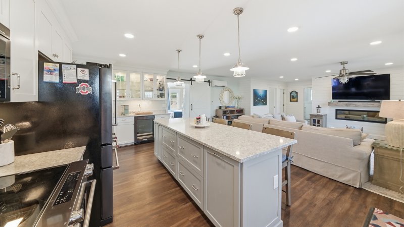 Moon Glow – Kitchen