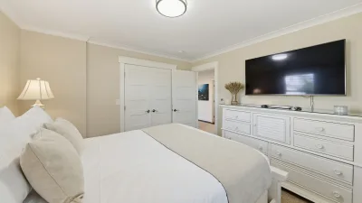 Moon Glow – Bedroom 2