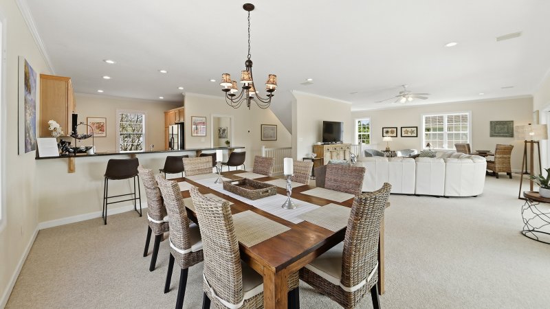 SeaEsta – Dining