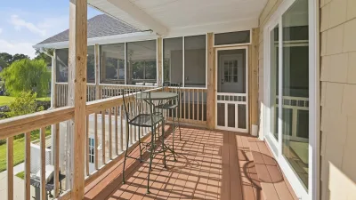 SeaEsta – Covered Deck