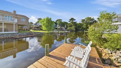 SeaEsta – Dock
