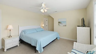 SeaEsta – Bedroom 1