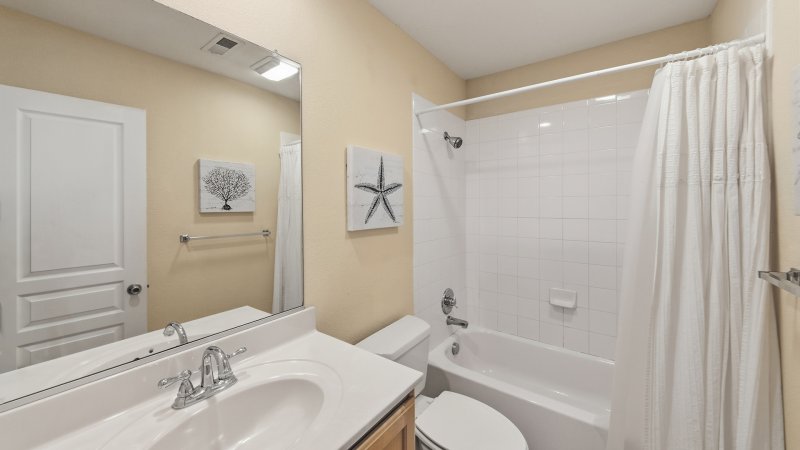 SeaEsta – Common Bath for 1st Floor