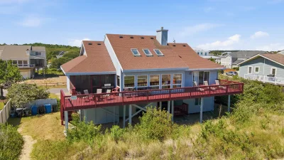 Sandhaven – Exterior