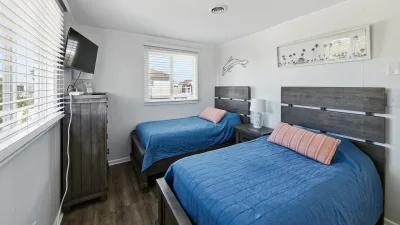 Munchkin's Place – Bedroom 4