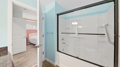 Soul Retreat – Private Bath for BR3