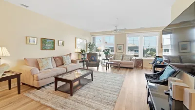 Casa Luna – Living Room