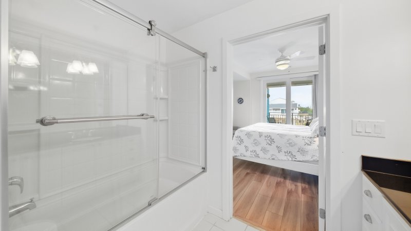 Casa Luna – Private Bath for BR1