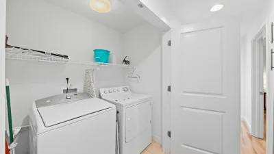 Stay Salty – Laundry Room