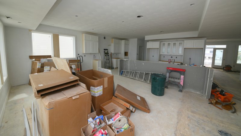 Coffee Grounds – Dining Under Renovation