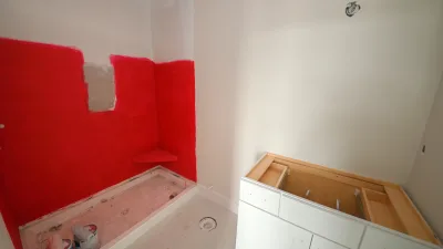 Coffee Grounds – Private Bath for BR4 Under Renovation