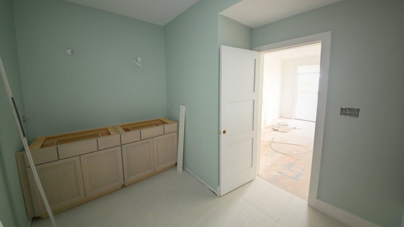 Coffee Grounds – Private Bath for BR7 Under Renovation