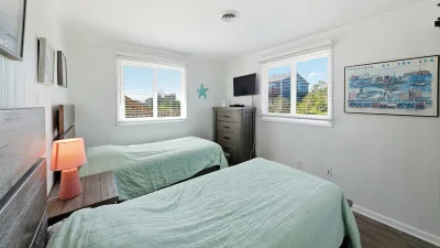 Munchkin's Place – Bedroom 2