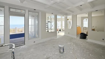 Seaside Oasis – Dining Under Construction