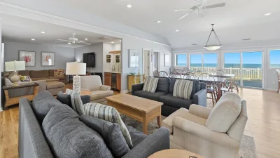 North Star – Living Room