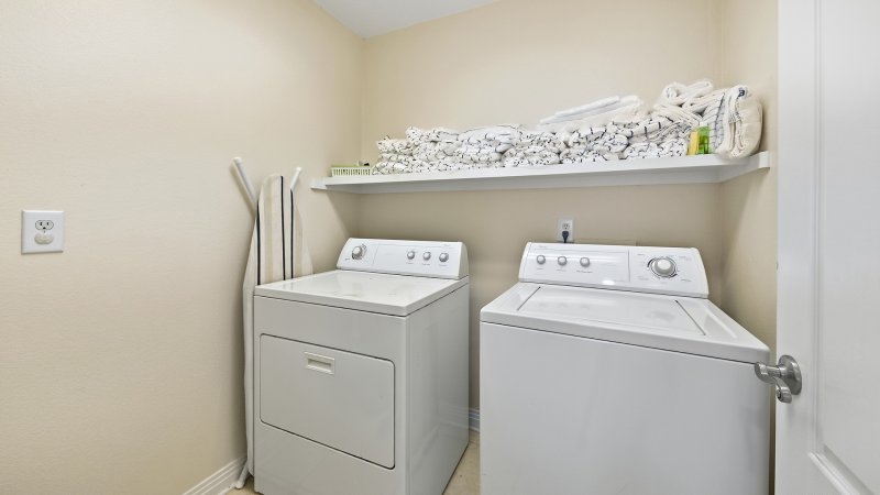 North Star – Laundry Room