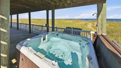 North Star – Hot Tub