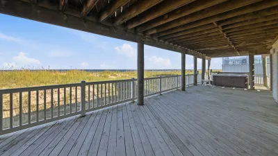 North Star – Covered Deck