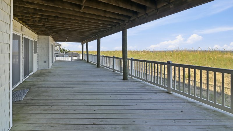North Star – Covered Deck