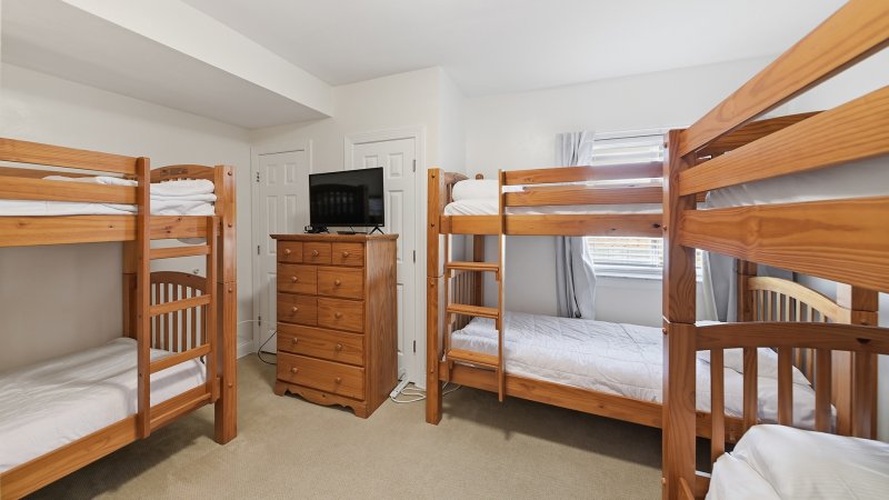 Absolutely Stellar – Bedroom 9