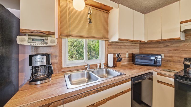 Sailor's Rest – Kitchen