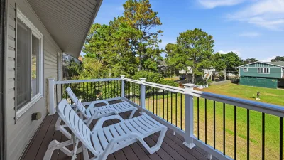 Sailor's Rest – Deck