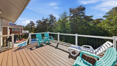 Sailor's Rest – Deck