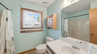 Sailor's Rest – Common Bath for BR1 and BR2