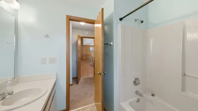 Sailor's Rest – Common Bath for BR1 and BR2