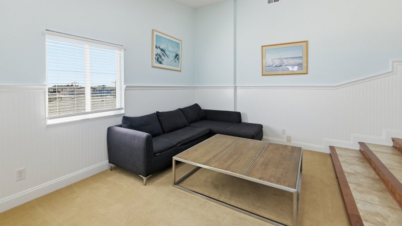 Absolutely Stellar – Sitting Area