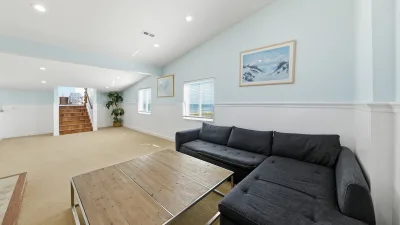 Absolutely Stellar – Sitting Area