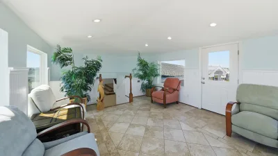 Absolutely Stellar – Sun Room