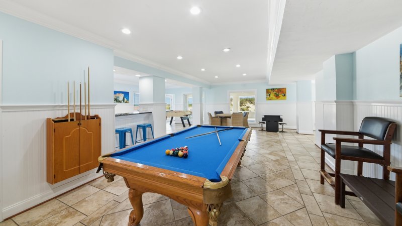Absolutely Stellar – Pool Table