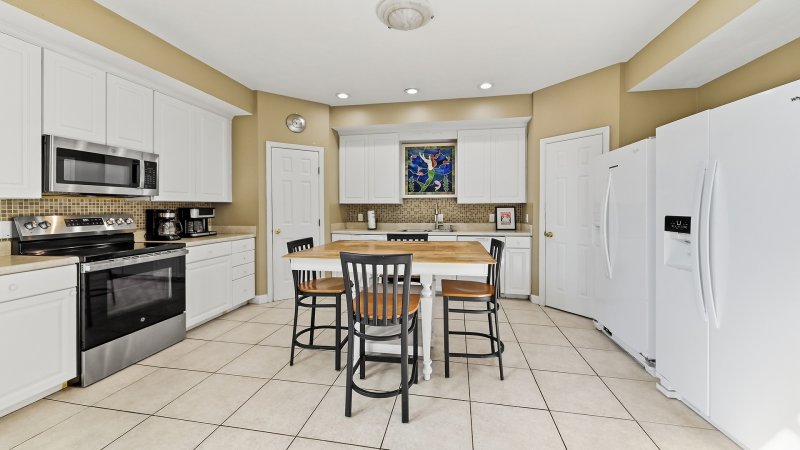 Palacious – Kitchen