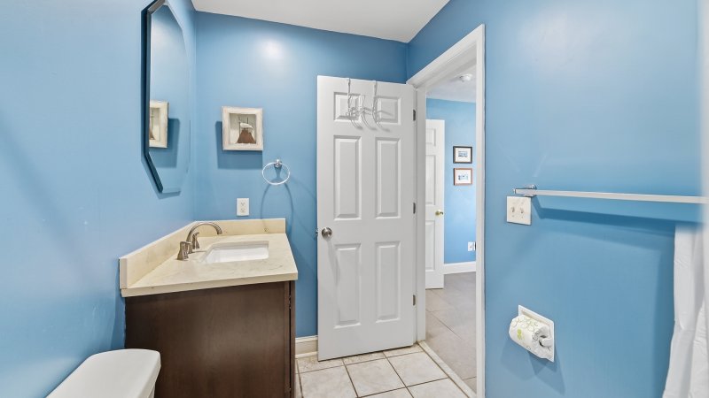 Palacious – Private Bath for BR9