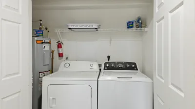 Island Hopper – Laundry Room