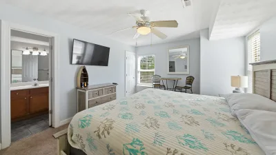 Island Hopper – Bedroom 7