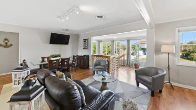 A Beach Oasis – Living Room