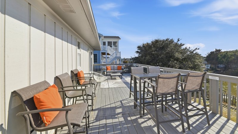 A Beach Oasis – Deck